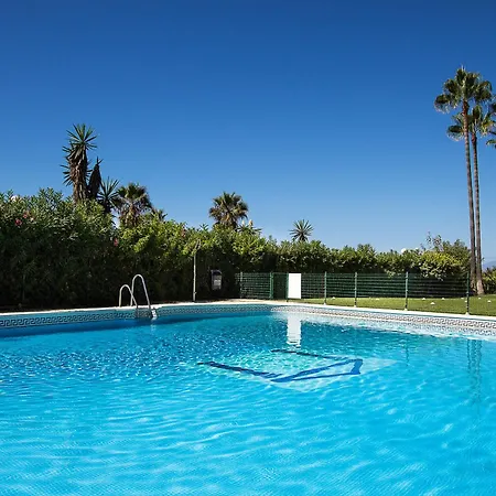 Stunning Penthouse On The דירה