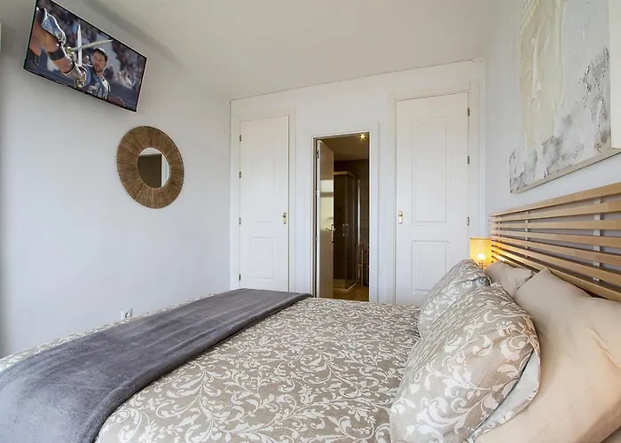 Stunning Penthouse On The Apartament Marbella