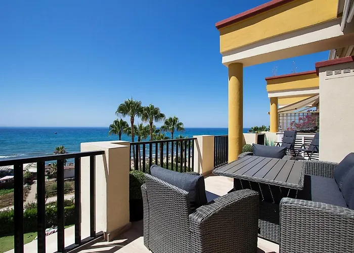 Stunning Penthouse On The * Marbella