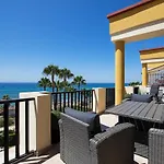 Stunning Penthouse On The * マルベーリャ
