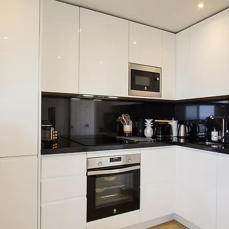 דירה Stunning Penthouse On The