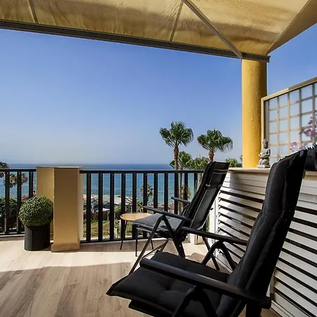 דירה Stunning Penthouse On The מארבלה