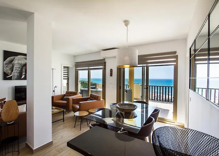 Stunning Penthouse On The Appartement